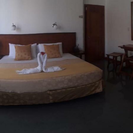 Hotel Dejavu Puerto Ayora  Exteriér fotografie