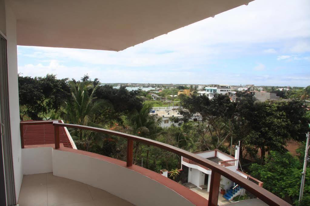 Hotel Dejavu Puerto Ayora  Exteriér fotografie